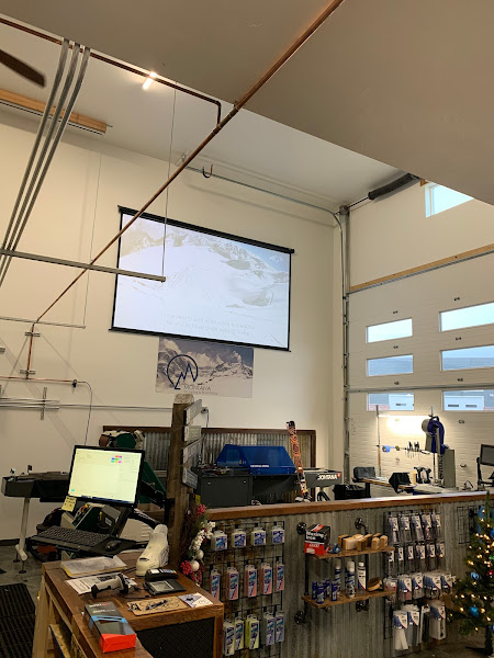 Montana Ski Tuning & Boot Fitting - Ski shop in Bozeman