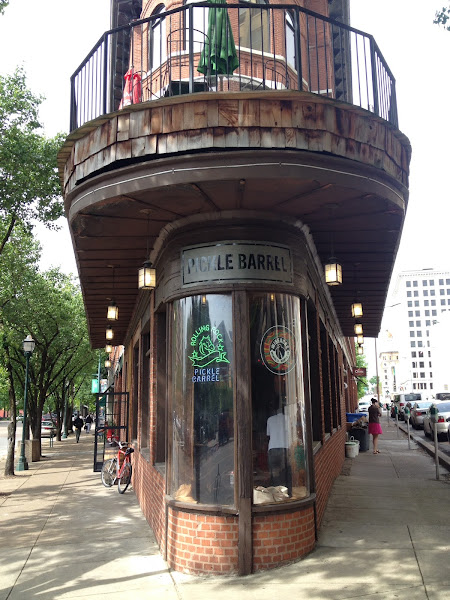 Pickle Barrel - Bar & grill in Chattanooga