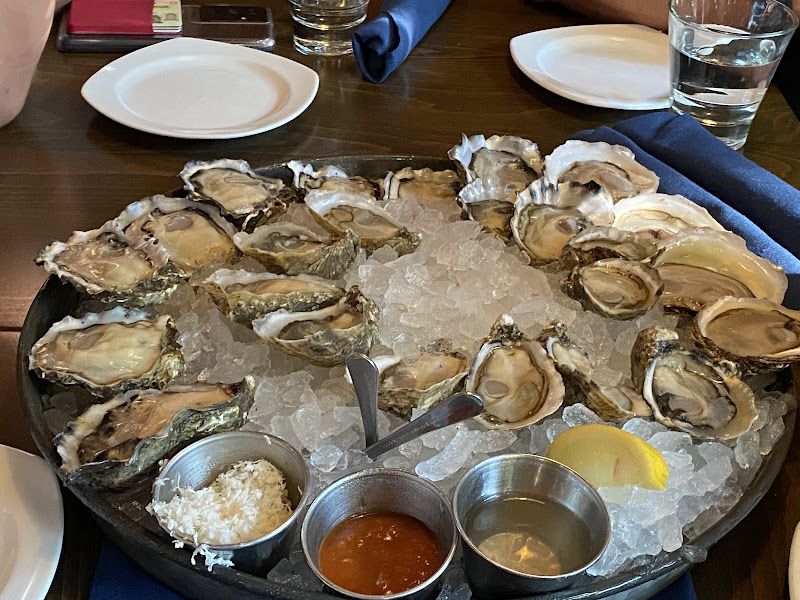 Taylor Shellfish Oyster Bar