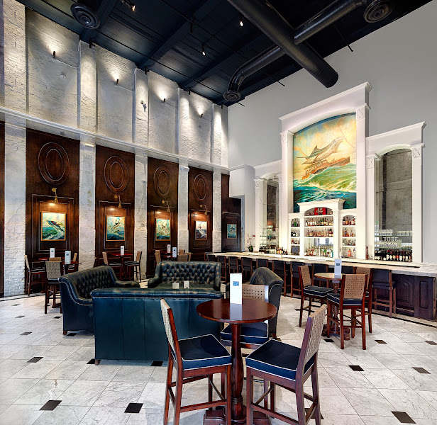 Victor’s Seafood and Steak - Restaurant in Charleston