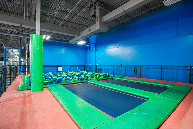 Bravoz Entertainment Center