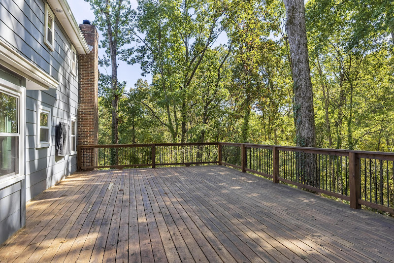 Kyle Johnston - Real Estate Partners Chattanooga LLC - Real estate agent in Chattanooga