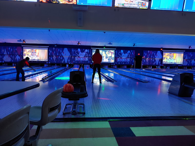 Santa Fe Lanes