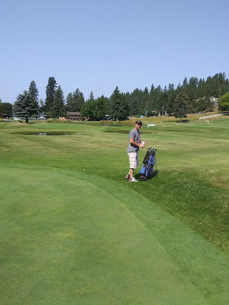 Ponderosa Springs Par 3 Golf Course - Golf course in Coeur d'Alene