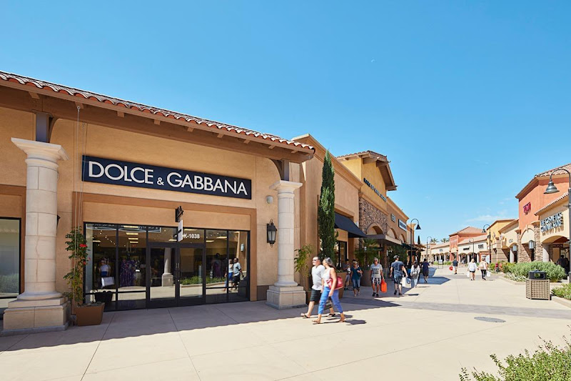 Desert Hills Premium Outlets - Outlet mall in Cabazon