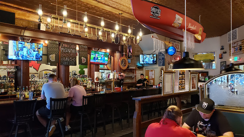 Someplace Else Restaurant II - American restaurant in Elkhorn