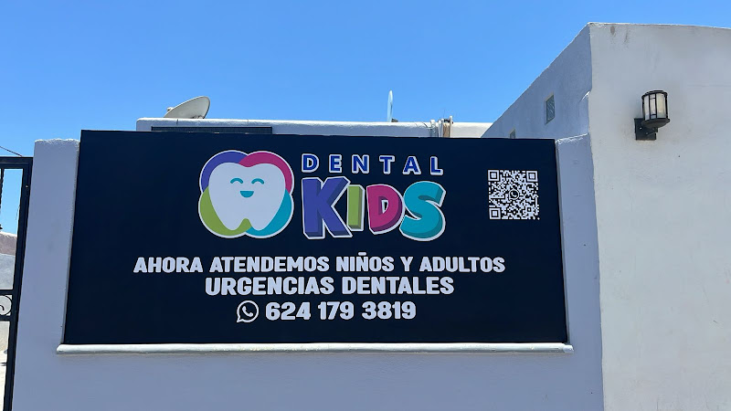 Dental Kids - Dra.Fabiola Sofia Ruiz & Dra.Laura Saldaña - Dentist in Arcos del Sol II