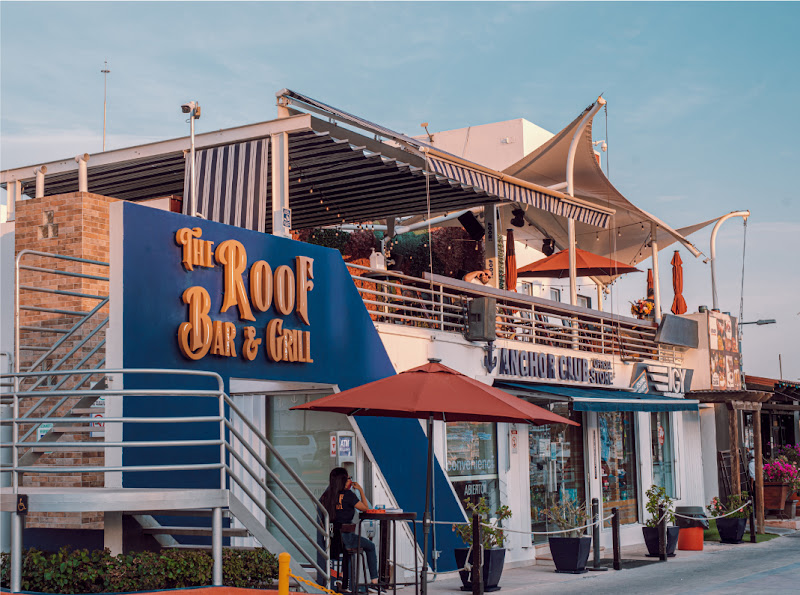 The Roof Bar and Grill - Bar & grill in Marina