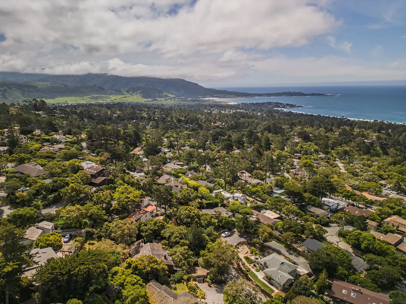 Heinrich Brooksher Real Estate Group | Carmel-by-the-Sea Realtors - Real estate agency in Carmel-By-The-Sea