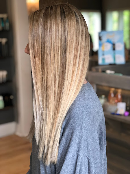 The Grove Salon & Boutique - Hair salon in Santa Rosa Beach