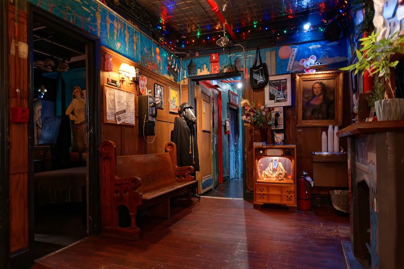 Carlton Arms Hotel - Hotel in New York