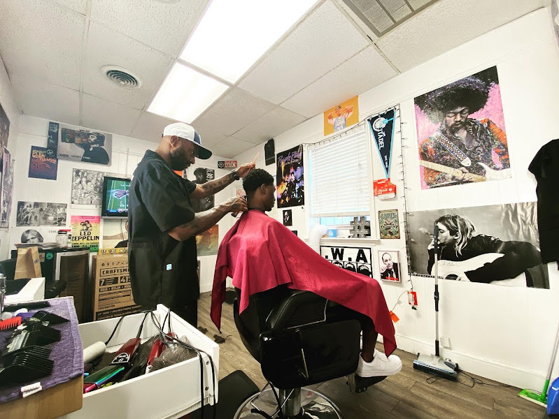 Lovejoy's Barbershop - Barber shop in Charleston