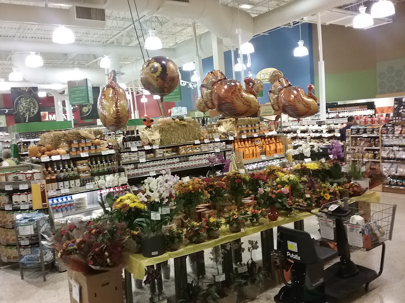 Publix Super Market at Shops at Siesta Row