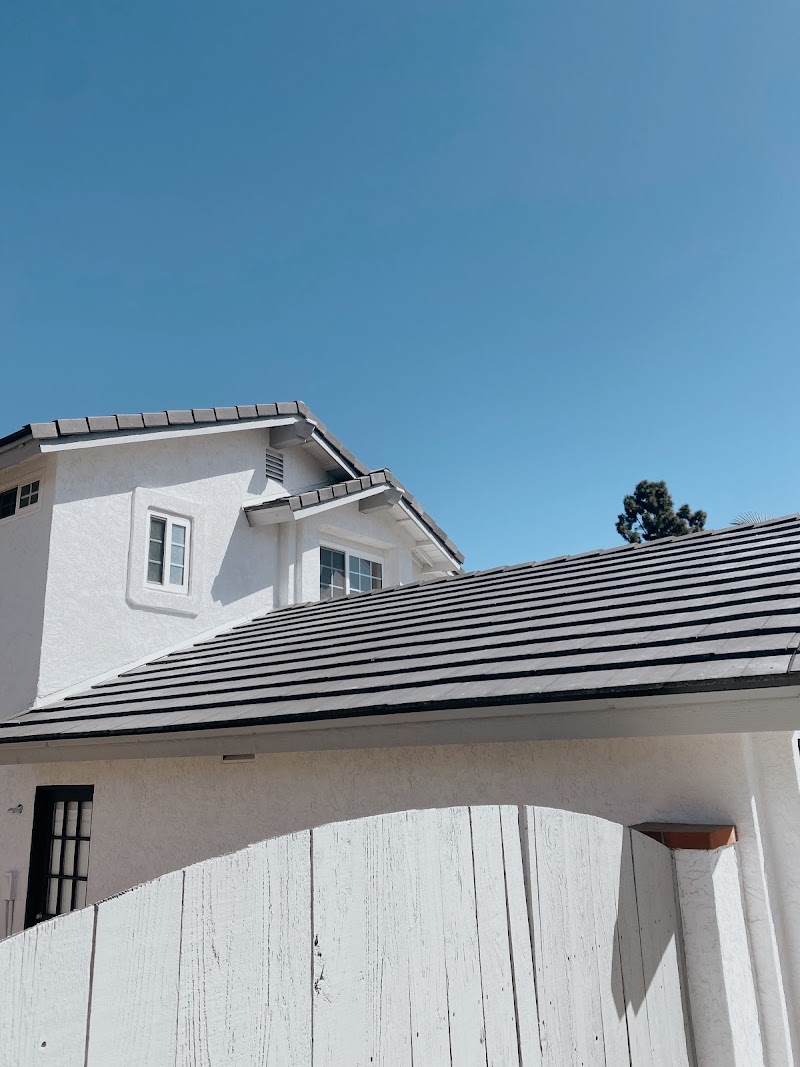 Build Brothers Inc. - Roofing contractor in San Diego