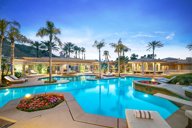 Desert Luxury Estates - Vacation home rental agency in Palm Desert