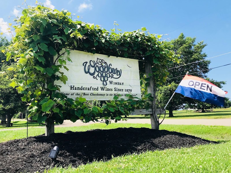 Woodbury Winery & Vineyards - Winery in Fredonia