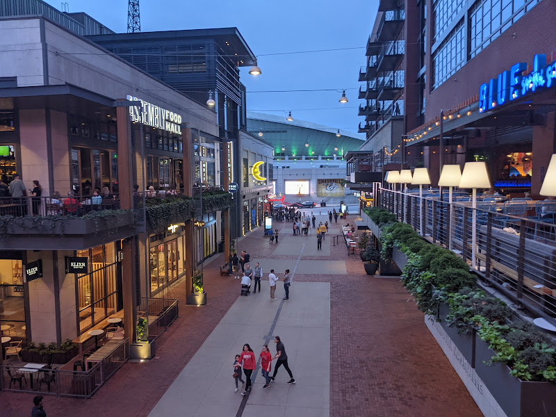 Fifth + Broadway - Shopping mall in Nashville