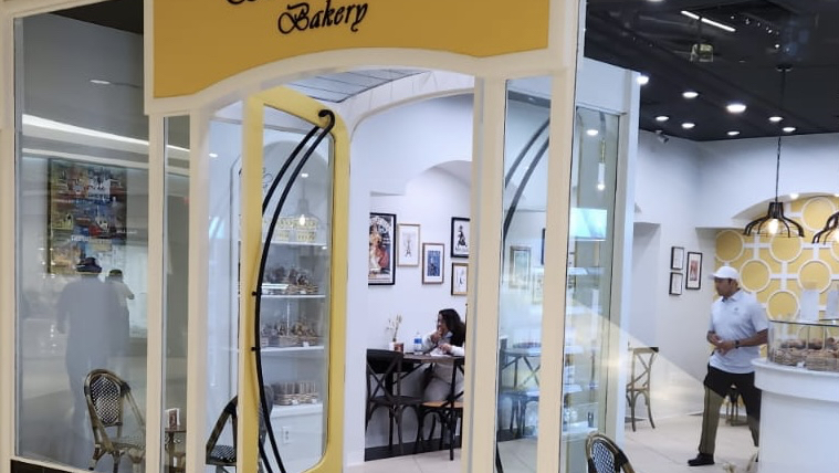 Salut Paris Bakery