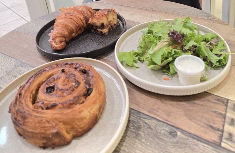 Salut Paris Bakery photo
