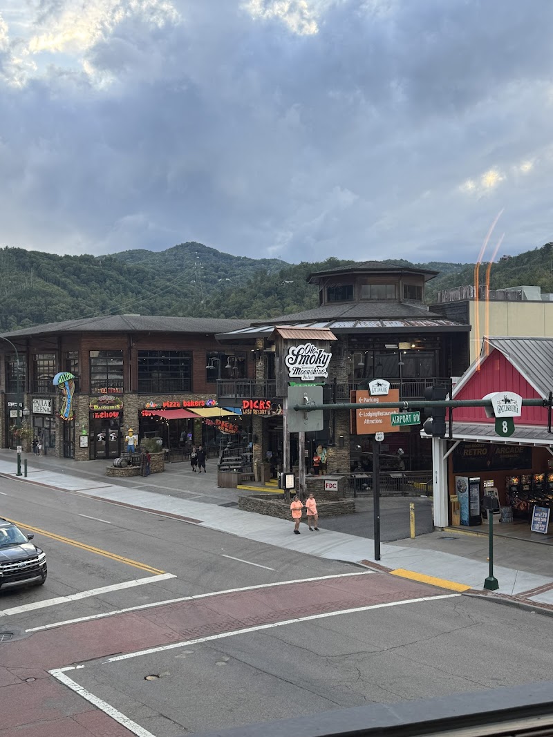 Smith & Son Corner Kitchen photo