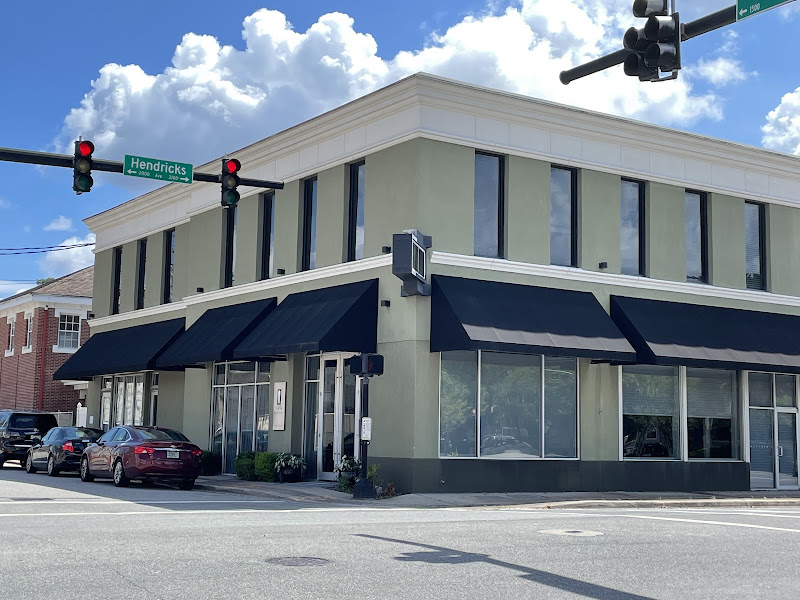 Matthew's Restaurant