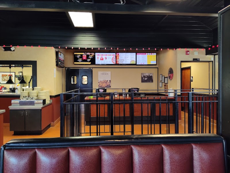 Godfather's Pizza - Pizza restaurant in Branson