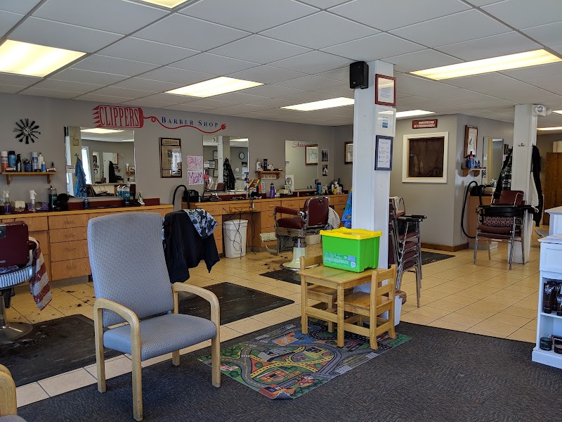 Clippers Barber Shop - Barber shop in Portland