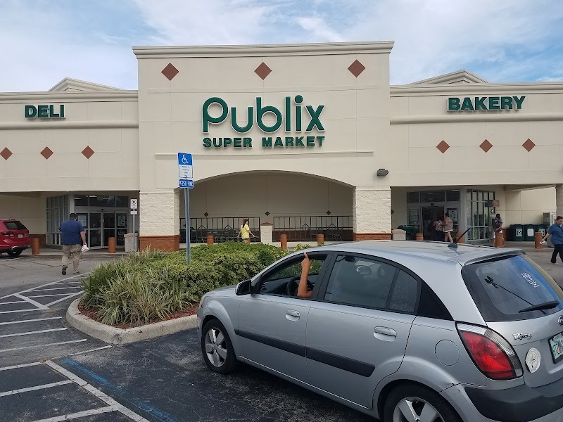 Publix Super Market at Plaza at Millenia