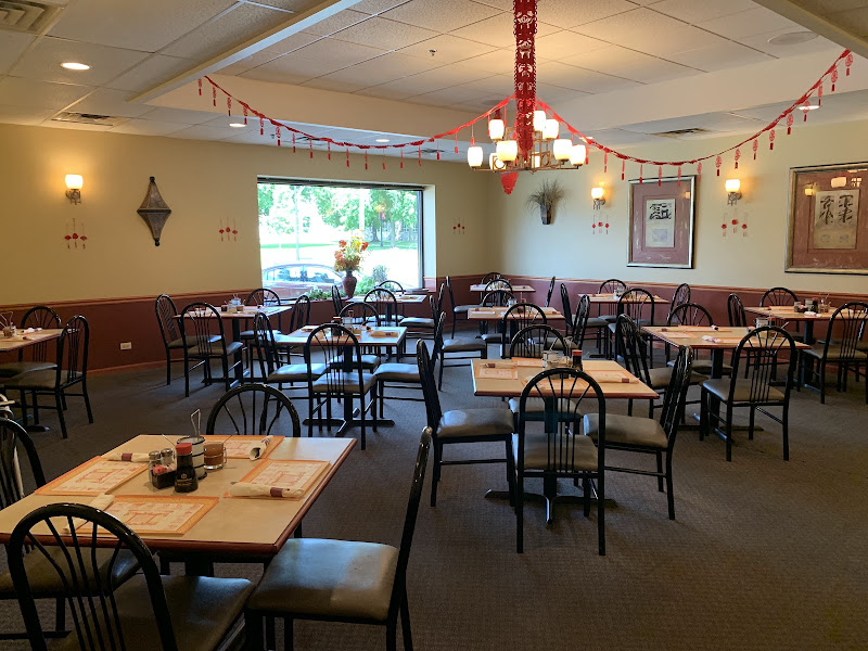 Moy's Asian Cuisine Restaurant - Asian restaurant in Elkhorn