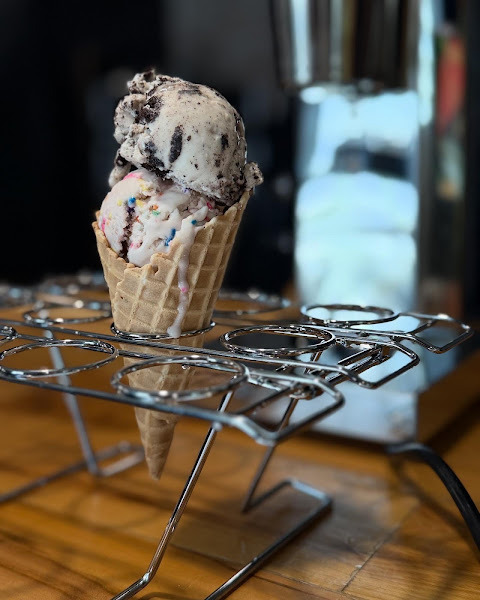 Royals Ice Cream Shop - Ice cream shop in Denver