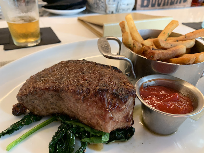 STRIPSTEAK Waikiki - Steak house in Honolulu