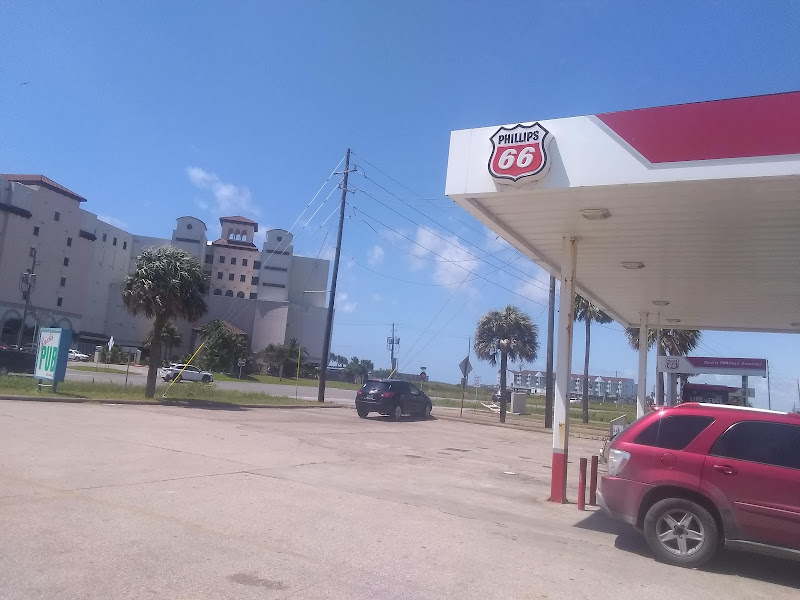 Campeche Cove Shopping Center