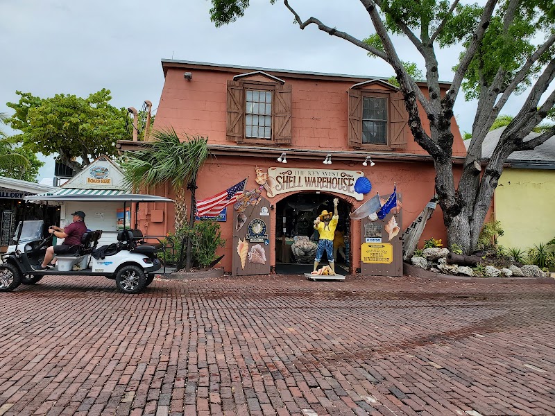 Shell Warehouse - Souvenir store in Key West