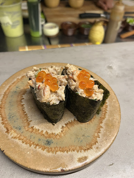Yasumi Sushi - Santa Teresa - Japanese restaurant in 150 metros norte de super la hacienda