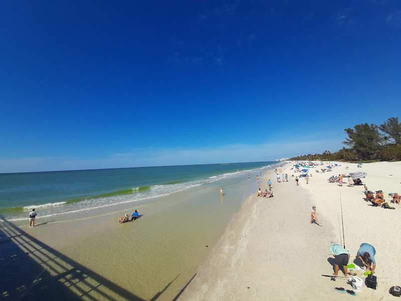 Naples Beach Wharf - Tourist attraction in Naples