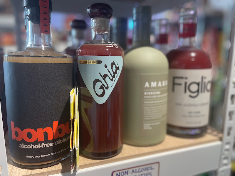PSBS (Palm Springs Bottle Shop) at Mojave Flea - Wine store in Palm Springs