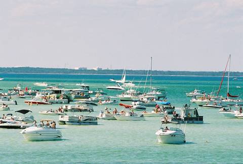 Aloha Pontoon Rentals - Boat rental service in Destin