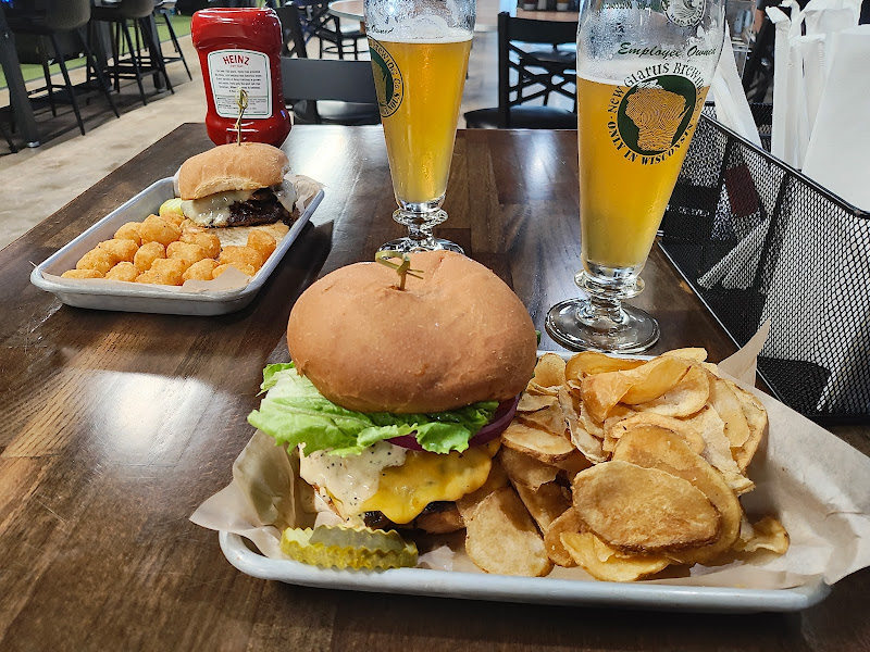 Door County Sandbox - Restaurant in Sturgeon Bay