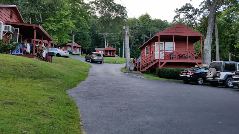 The Gold Eagle Cabins - Cabin rental agency in Lake George