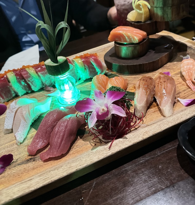 Misaki Sushi & Grill photo