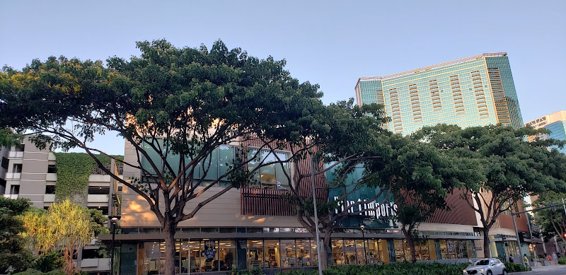 Ward Village - Shopping mall in Honolulu