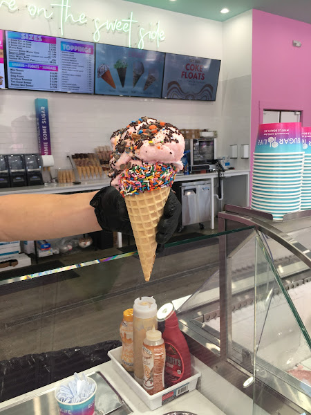 Sugar Life Ice Cream and Candy Bar