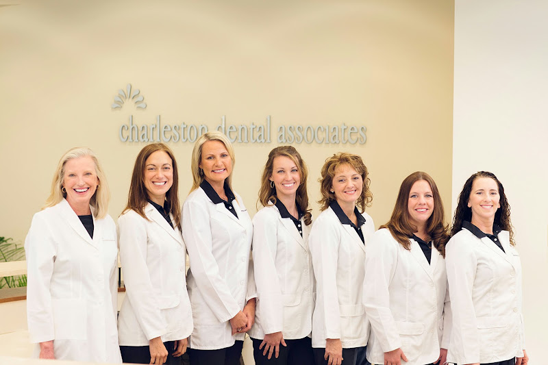 Charleston Dental Associates: Belinda Liles Cordray, DMD - Dentist in Charleston