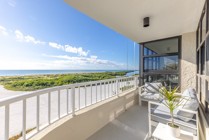 South Seas West Beachfront Condo - Luxury Marco Island Beach Rentals - Vacation home rental agency in Marco Island