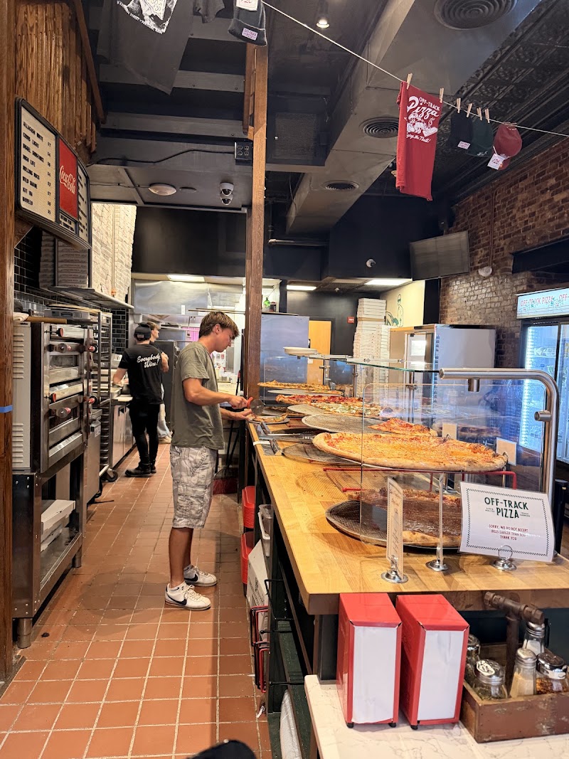 Off Track Pizza - Pizza restaurant in Portland