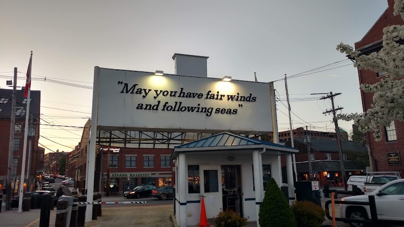 DiMillo's Old Port Marina & Gift Shop - Marina in Portland