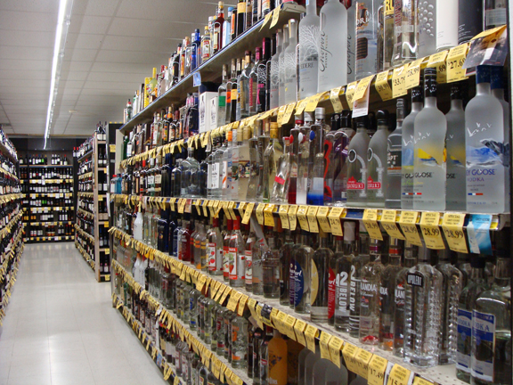 Tamura's Fine Wine & Liquors Waialae - Liquor store in Honolulu