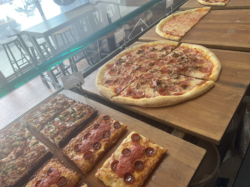 DNY Pizzeria