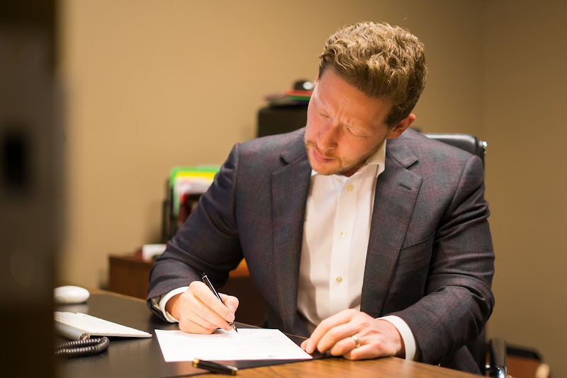 Fang Injury & Accident Lawyers Denver