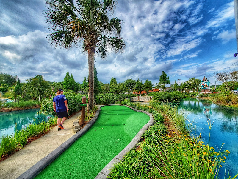 Frankies Fun Park - Miniature golf course in North Charleston